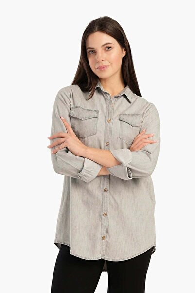 CARINA Denim shirt with front pockets