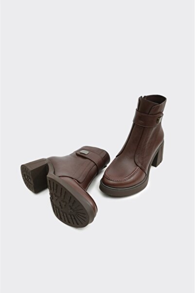 derinet Hakiki Deri Kalın Topuklu Kadın Bot