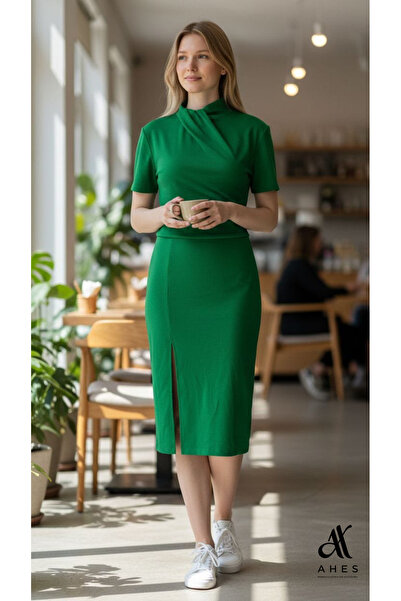 AHES KADIN YEŞİL DRAPELİ YAKA YIRTMAÇ DETAYLI ELBİSE