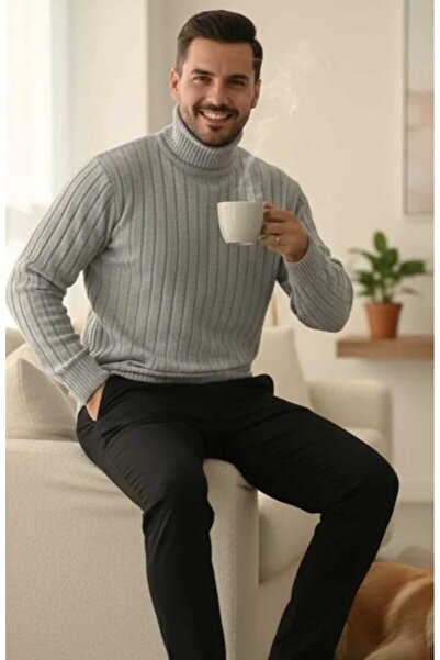 Daniel Lucci Men's Plus-Size Loose-Fit Turtleneck High-Neck Sweater