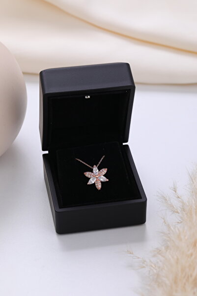 LOTUS JW Işıklı Kolye Kutulu Gümüş Zambak Çiçeği Kolye | 925 Ayar Gümüş Kolye