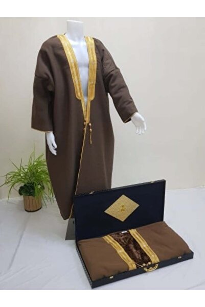 GENERAL Men's winter fur cloak with a royal gift box, multiple sizes available upon request.