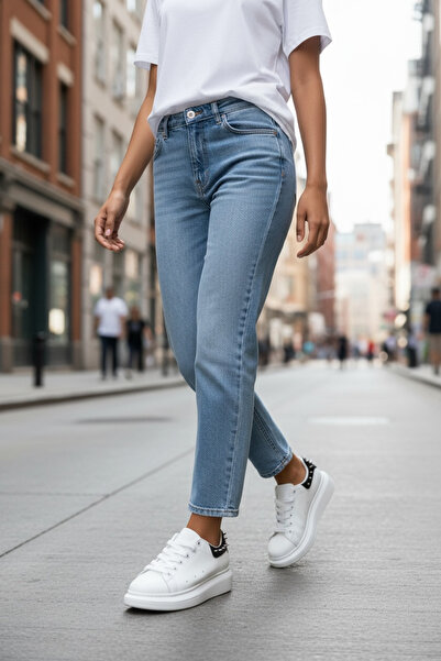 dehaine Women's eco-leather sneakers with mQ prints