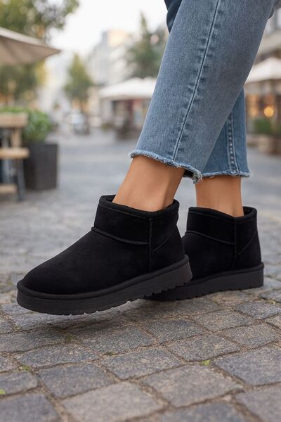 ALB TERLİK AYAKKABI SAN. TİC. LTD. ŞTİ. Women's Fur Short Boots with Fur Inside Suede Boots Casual Short Boots