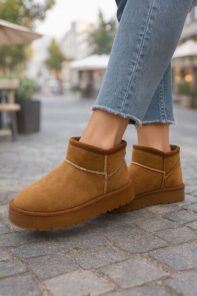 ALB TERLİK AYAKKABI SAN. TİC. LTD. ŞTİ. Women's Fur Short Boots with Fur Inside Suede Boots Casual Short Boots