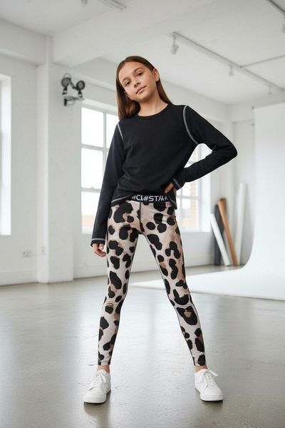 Colorinas Fleepy Finger-Looped Karyoka Stitched Long Sleeve Girl's T-Shirt