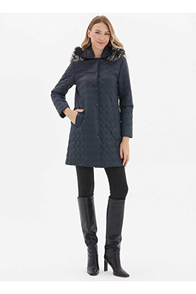 Selen Lacivert Kadın Standart Kapitone Mont 25KSL6172