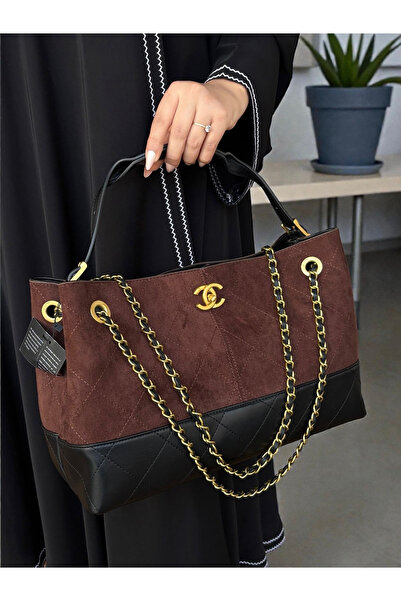 GGGG Shoulder bag with accessories