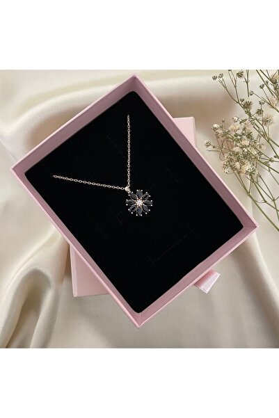 Lovera Jewellery 925 Ayar Gümüş Rose Siyah Taşlı Papatya Çiçeği Flowers Kadın...