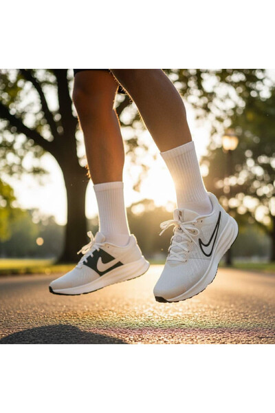 Nike Run Defy Men's Beige Sports Shoes Sportie