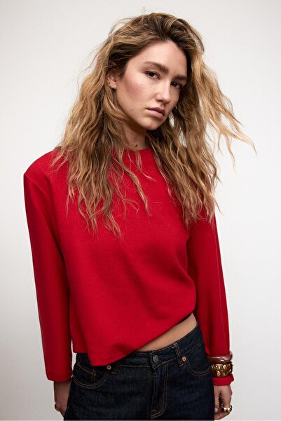 Stradivarius Knitted Round Neck T-Shirt