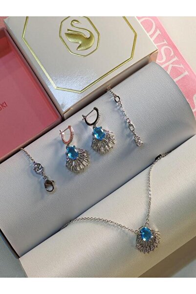 Generic Necklace with earrings