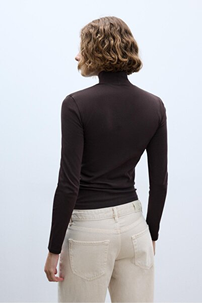 Stradivarius Basic high neck T-shirt