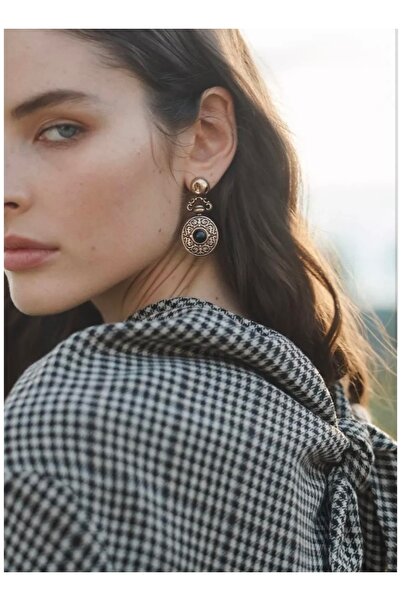 Asum Accessories أقراط عتيقة من ماركة مميزة