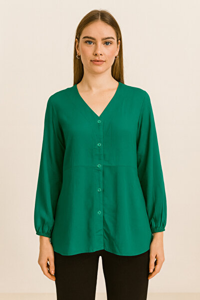Nuevo Kadın V Yaka Kolu Lastikli Düğmeli Viskon Gömlek – Yeşil