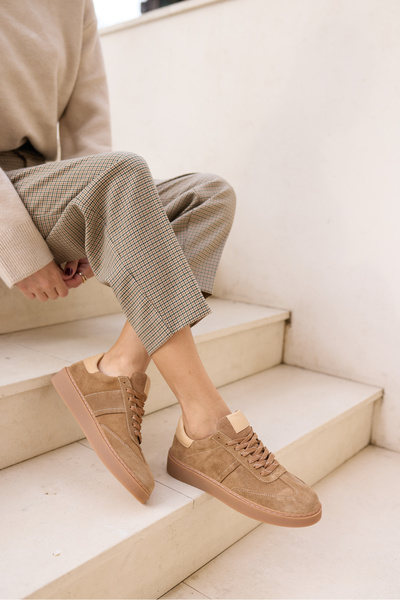 ANGELİNA JONES Fi̇ori̇n Women's Nude Taba Real Suede Lace-Up Sneaker