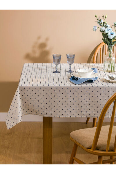 LC Waikiki Karışık Desenli Masa Örtüsü 150x200 cm