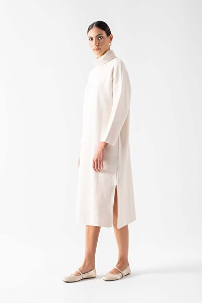 Spazio Daliso Balıkçı Yaka Yanı Yırtmaçlı Triko Elbise KREM