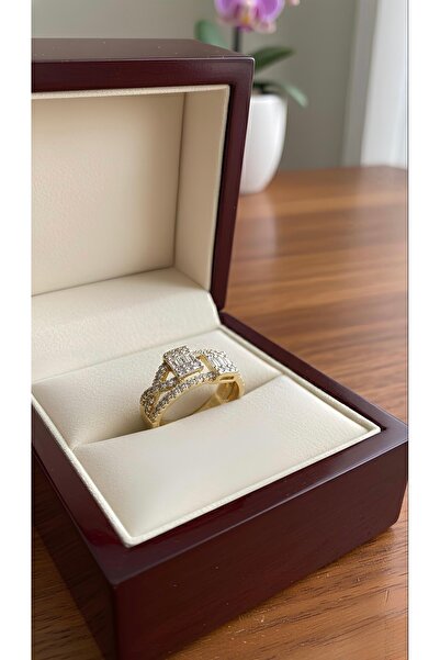 İNN JEWELLERY Steel Ring, Non-Tarnish, Adjustable, with Mini Baguette Figure (2 Years Importer Warranty)