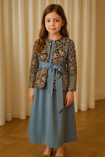 La reina petite Sky blue and gray dress with a luxurious embroidered silk jacket for veiled girls