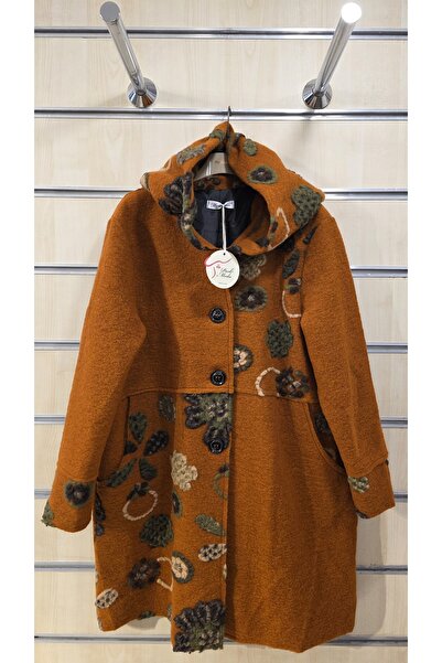 Park Moda معطف من الفيلق المزخرف بالزهور