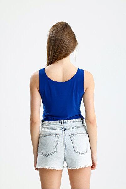 schlank Bluză de damă, albastră, simplă, cu mâneci zero, cu guler, din țesătură Sandy