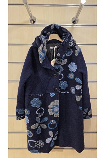 Park Moda Felt Coat with Floral Embossing