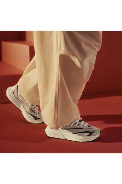 adidas Γυναικεία Αθλητικά Παπούτσια Lightblaze