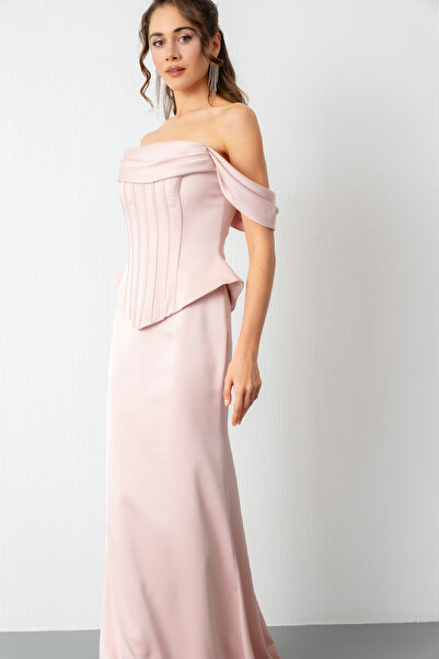 Lafaba Women's Powder Boat Neck Underwire Peplum Cut Satin Evening Dress