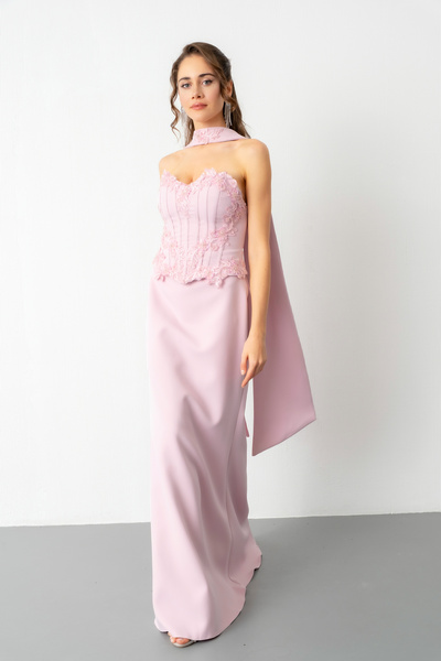 Lafaba Kadın Pudra Güpür Aplikeli Balen Korse Detay Uzun Söz Nişan Abiye Elbise