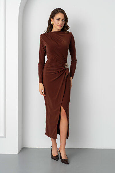 Lafaba Γυναικείο Καφέ Φόρεμα Μίντι με Λεπτομέρεια Αξεσουάρ