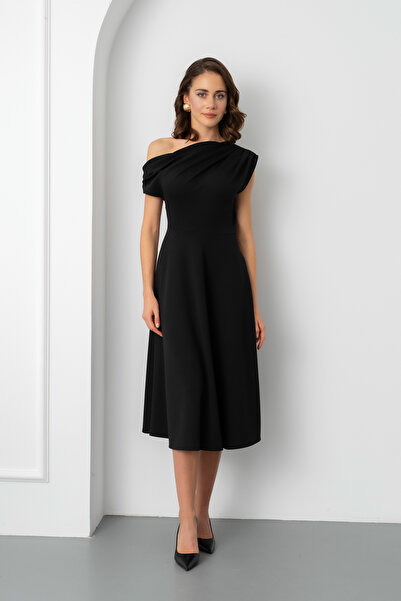 Lafaba Rochie neagră de lungime midi pentru femei