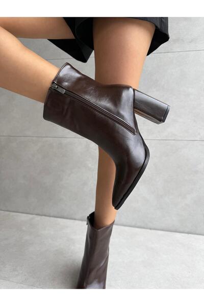 Elvinin Tarzı Bally Bitter Brown Wrinkled Patent Leather Heeled Women's Shoes