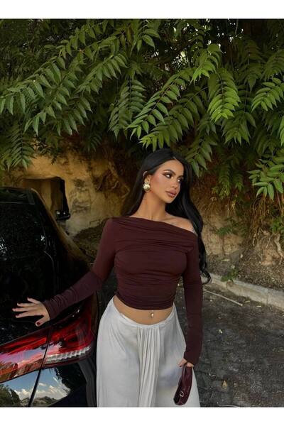 Aida Fashion Omuz detay buzgulu bluz