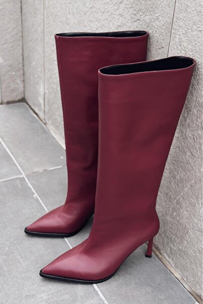 I Love Shoes حذاء نسائي بكعب من Aviren مصنوع من الجلد باللون الأحمر الداكن غي...