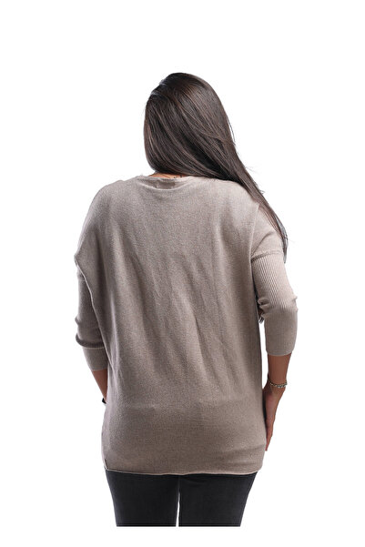 SUGA Relaxing and serene pullover