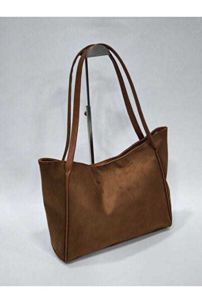 adissa collection سوفت ماكسي - حقيبة كتف كبيرة ذات مظهر ناعم من الجلد السويدي |   حقيبة تسوق منتفخة باللون البني الفاتح