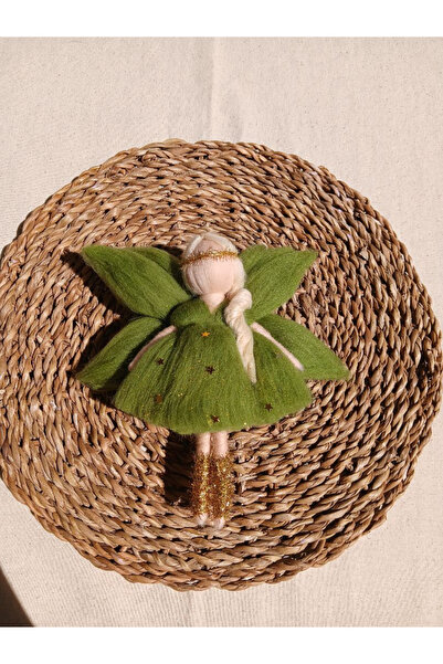 Bebika Yeşil Elbiseli Peri Kızı Keçe Bebek – El Yapımı