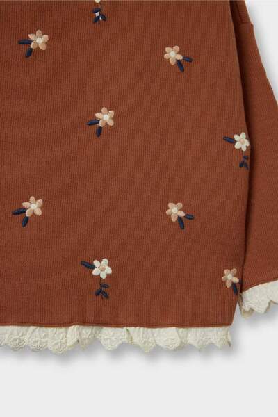 DeFacto Μπλουζάκι για κοριτσάκι oversized με φαρδύ λαιμόκοψη με λουλούδια με μακρυμάνικο μπλουζάκι G6839A525CW