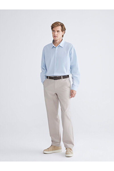 LC Waikiki بنطلون تشينو رجالي مريح باللون البيج