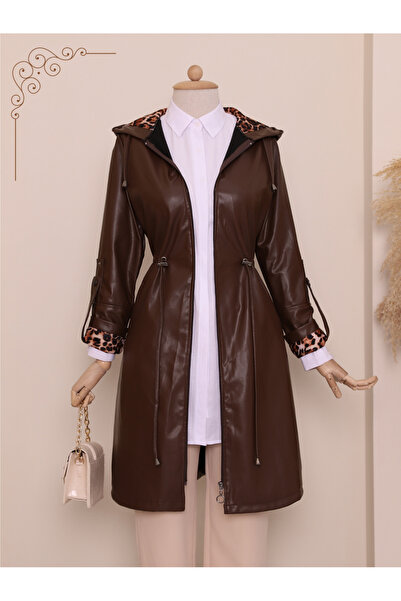 HİJABAYA Кожена шапка с качулка с подгънати ръкави и дантелена талия