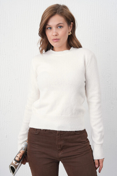 Park Karon Pulover din tricot cu textura moale Bone guler rotund pentru femei