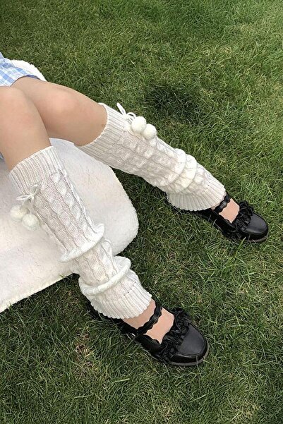 Karakedi White Kawaii Pompom Knitted Leggings