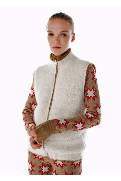 Knitss Alpaca Blend Double-Sided Wearable Knit Vest