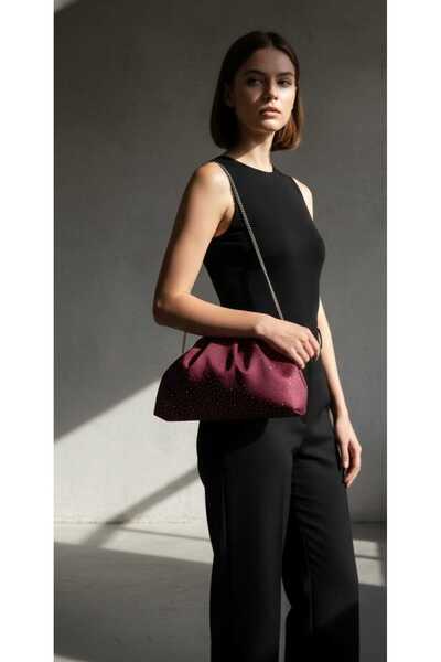 Store KADIN KRİSTAL TAŞLI PRENSES KUMAŞ BORDO KADİFE PORTFÖY VE ZİNCİR ASKILI...