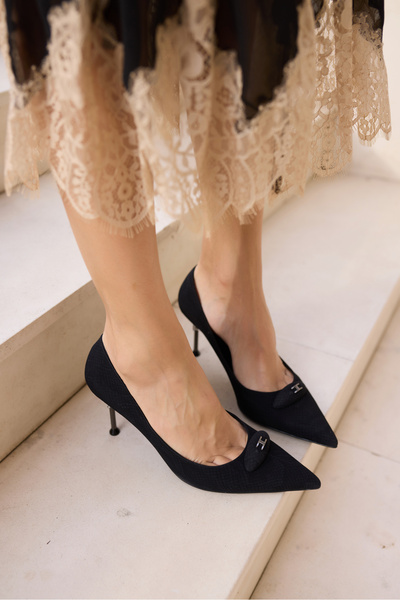 ANGELİNA JONES Morena Women's Black Snake Printed Stiletto