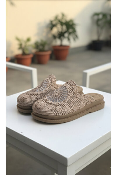 Hızlı Al Orthopedic Sole Closed Lace-Embroidered Mesh 4 Season Home and Outdoor Slippers