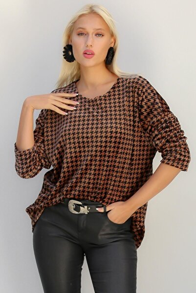 della moor Italian Brown Houndstooth Pattern Wide Fit O Oversized Velvet Blouse