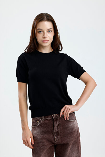 Figo Women's Short Sleeve Knitwear