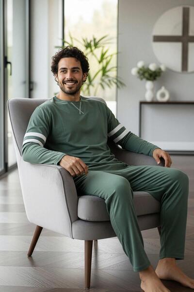 Pijamaevi Ανδρικό σετ πιτζάμες με μακρυμάνικο στυλ με πράσινο σχέδιο